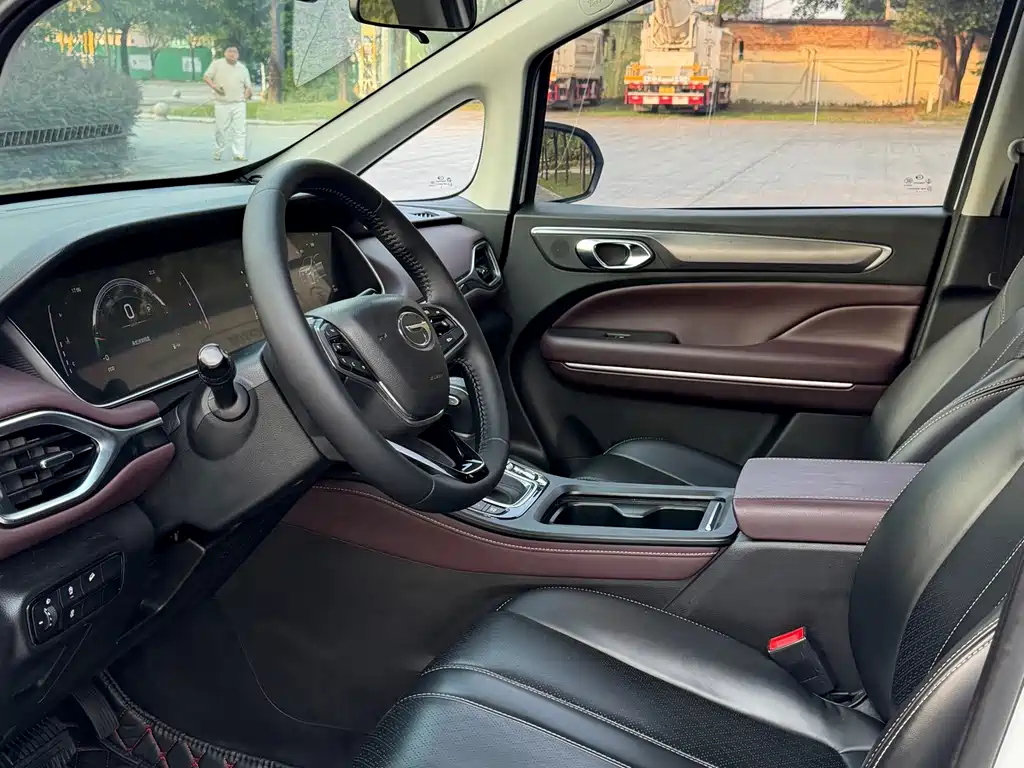 GAC Motor Trumpchi M6 — миниатюра 6
