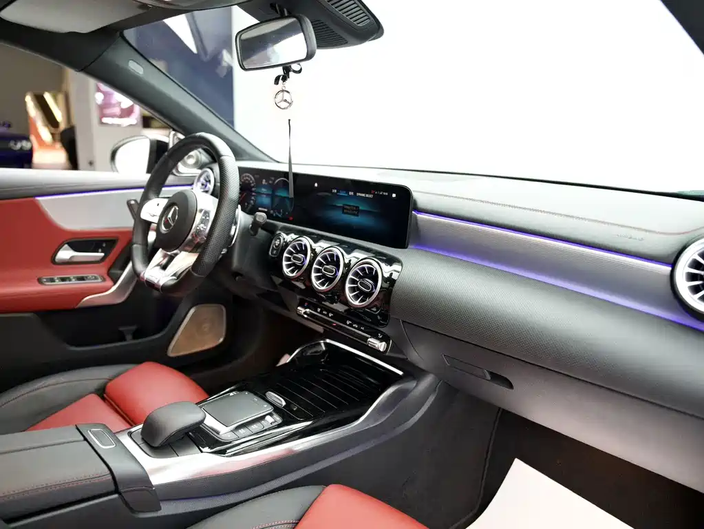 Mercedes-Benz A-Class AMG — миниатюра 10
