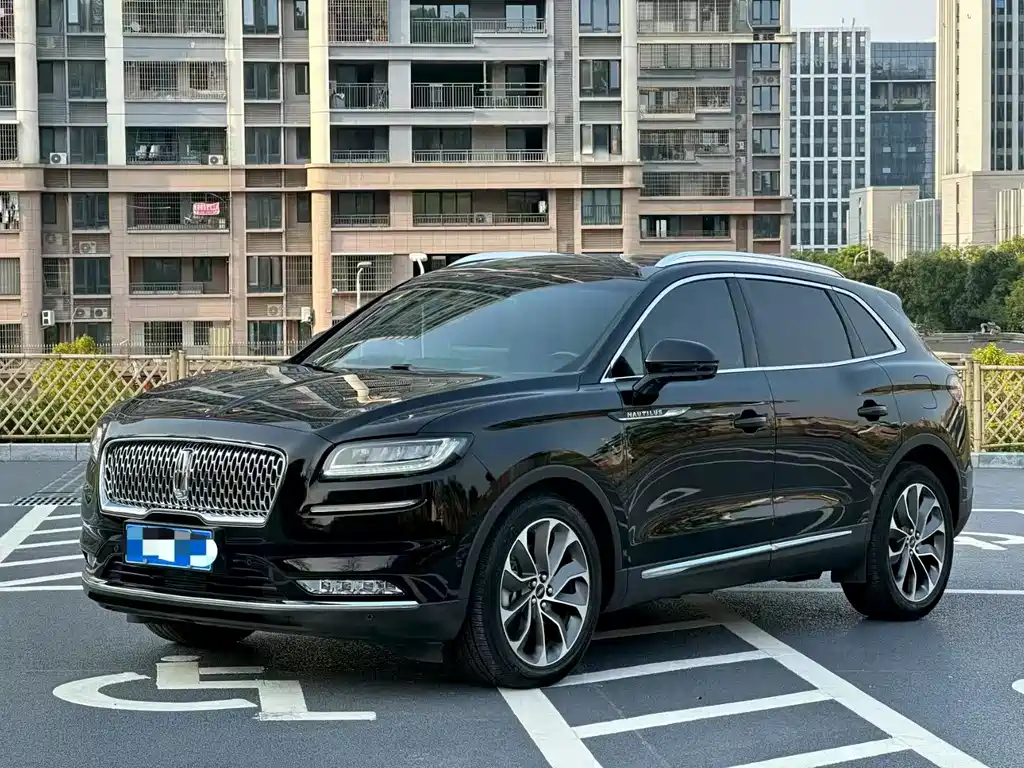 Lincoln Nautilus 2022