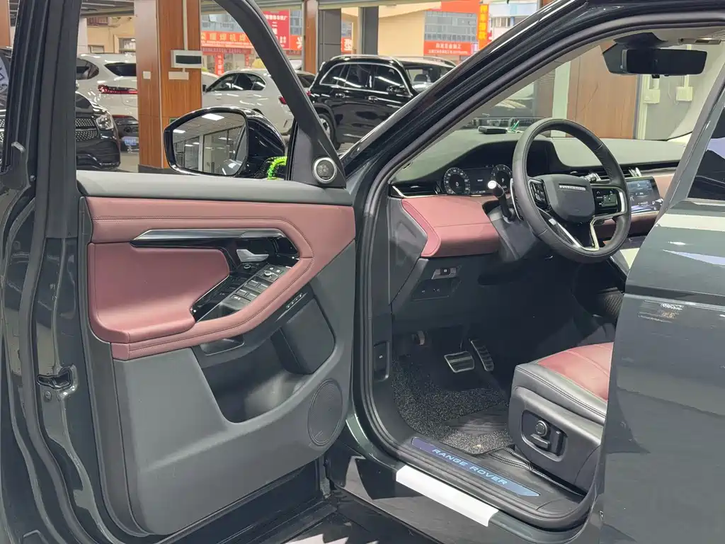 Land Rover Range Rover Evoque 2023 L 249PS Luxury