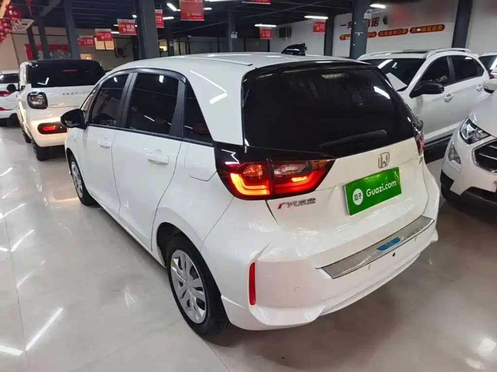 Honda Fit — миниатюра 5