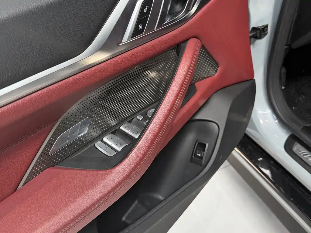 BMW 4 Series — миниатюра 5