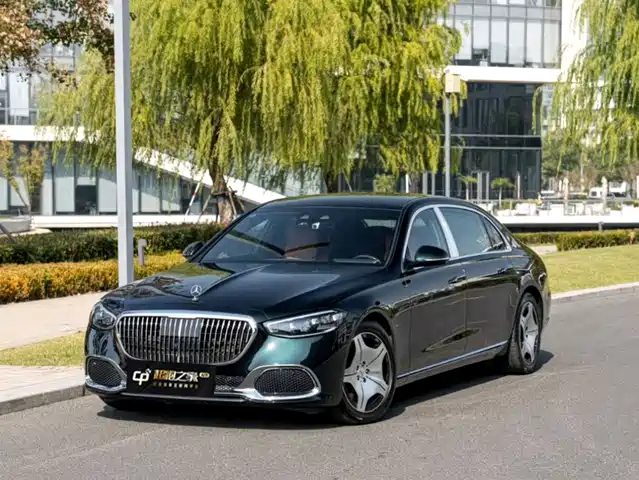 Maybach S-Class — фото 1