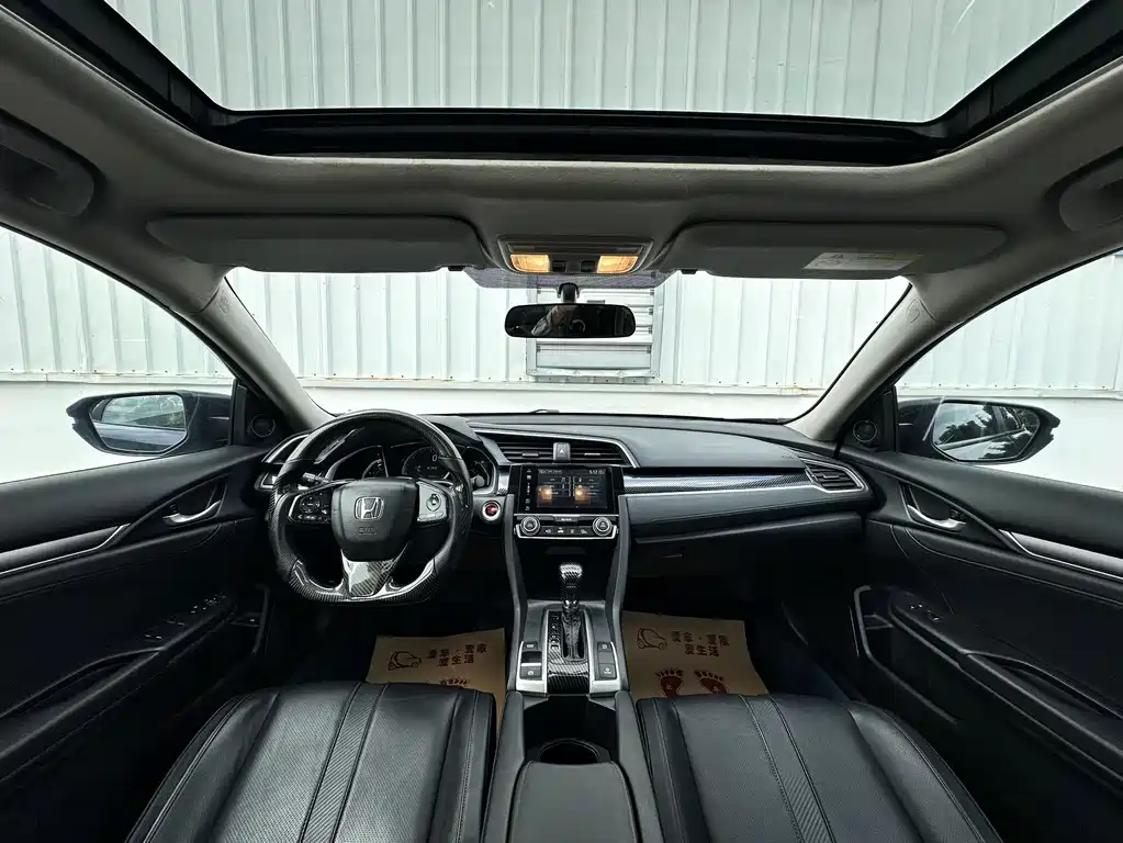 Honda Civic — миниатюра 5