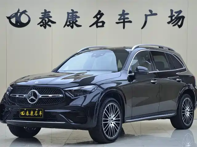 Mercedes-Benz GLC 2026 GLC 300 L 4 MATIC Luxury — фото 1