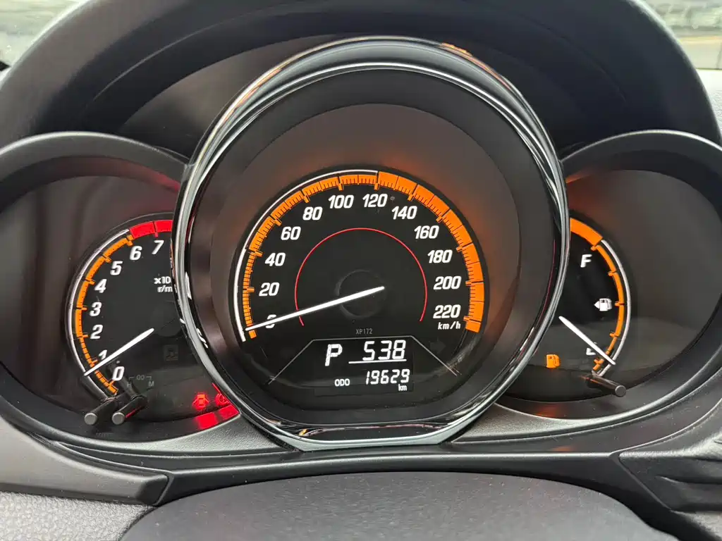 TOYOTA YARIS L ZHIXUAN