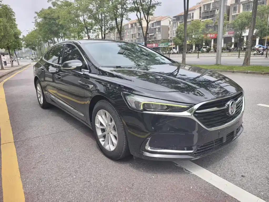 Buick LaCrosse — миниатюра 3