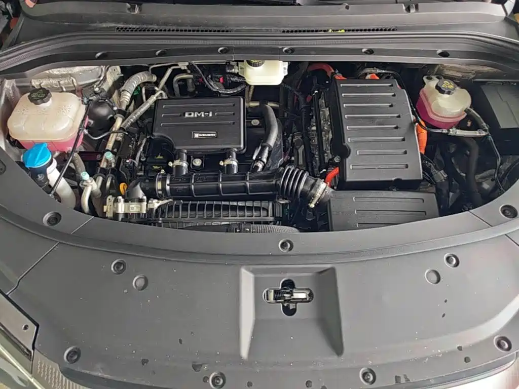 BYD L DM-i — миниатюра 20