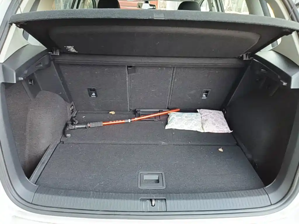 Volkswagen Golf Sportsvan — миниатюра 19