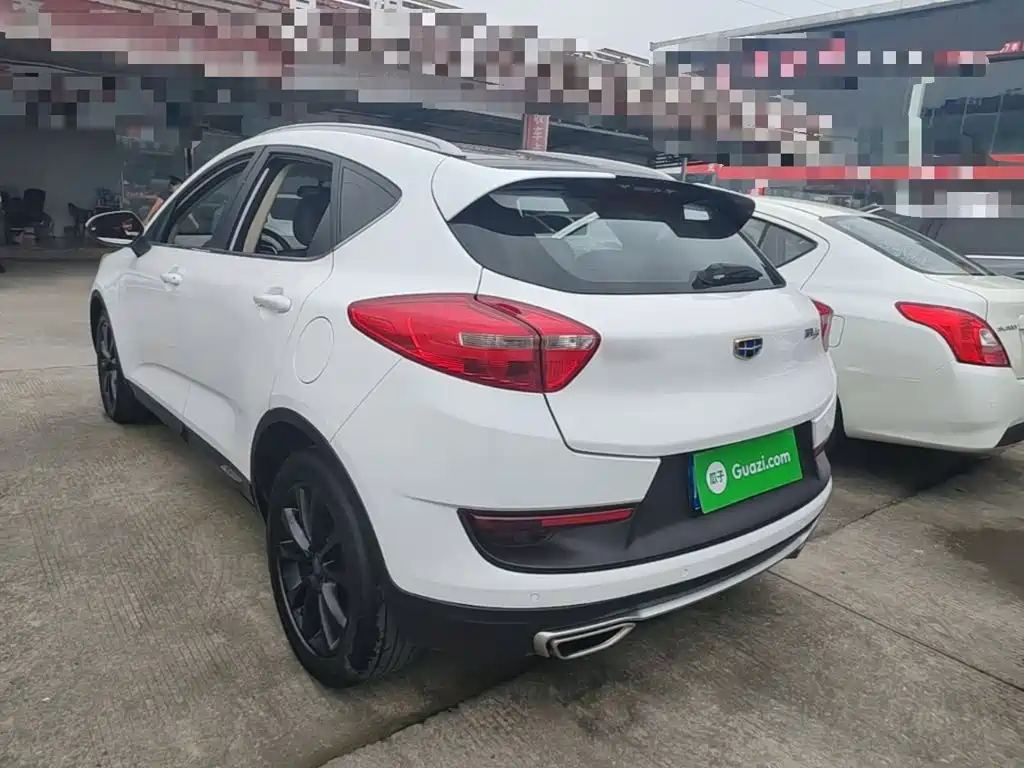 Geely Emgrand GS — миниатюра 5