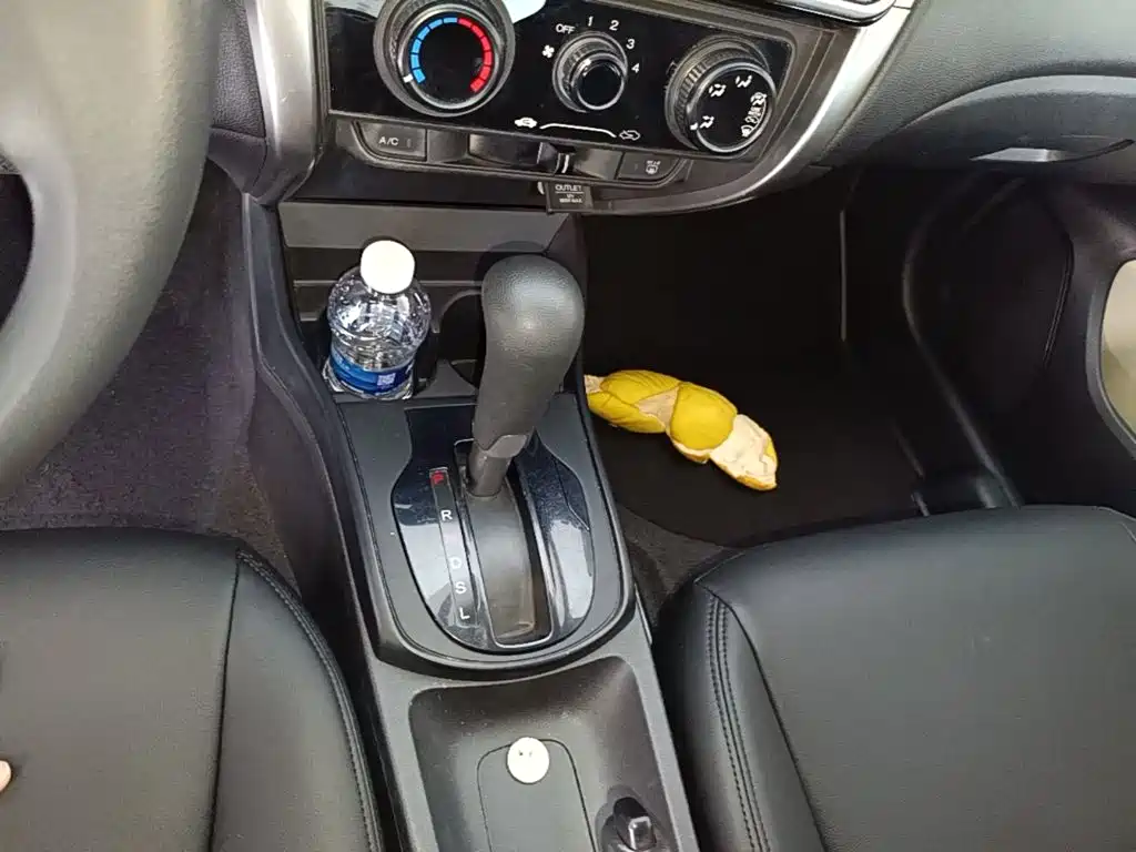 Honda City — миниатюра 14