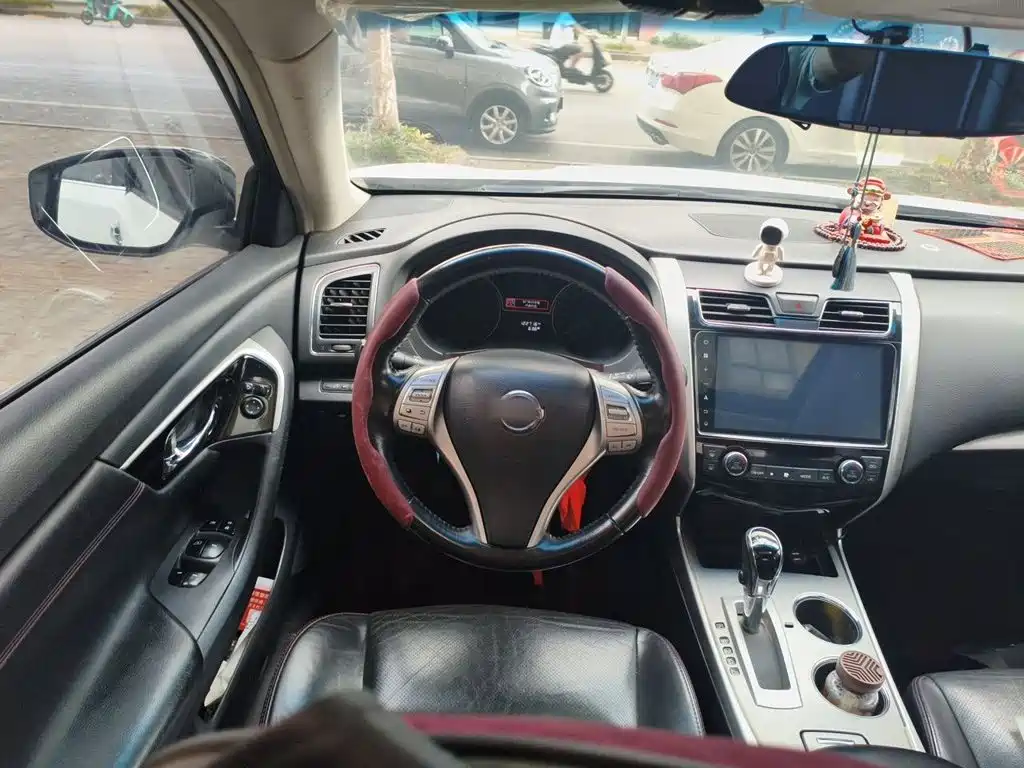 Nissan Teana — миниатюра 3