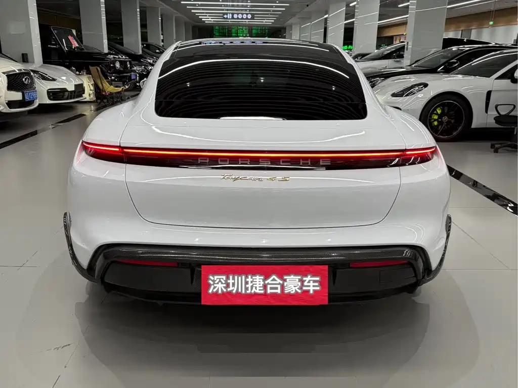 Porsche Taycan 2022 Taycan 4S