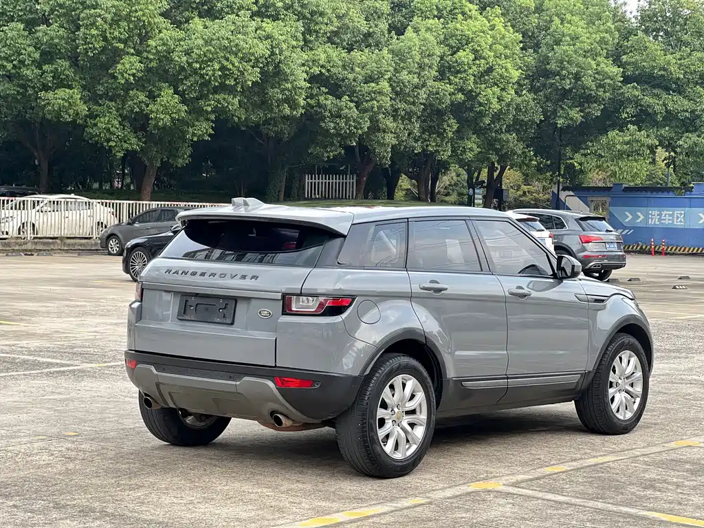 Land Rover Evoque — миниатюра 3