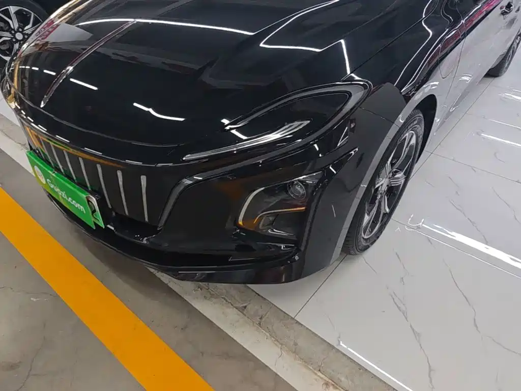 Hongqi Hongqi E-QM5 — миниатюра 24