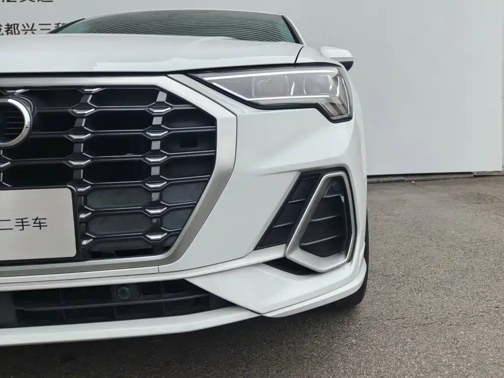 Audi Q3 — миниатюра 17