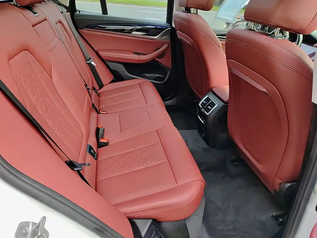 BMW X3 — миниатюра 11