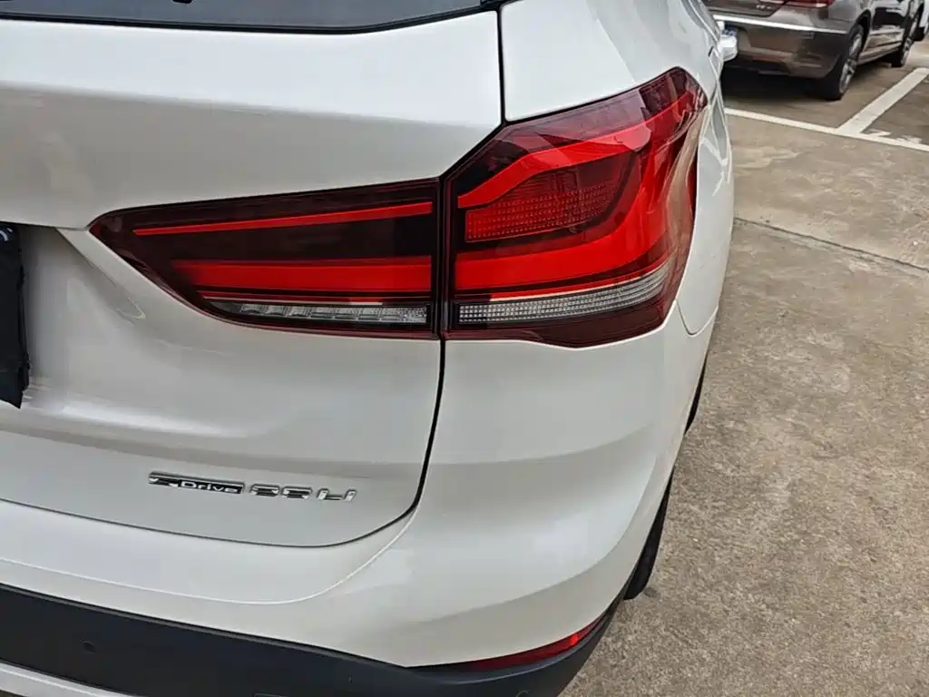 BMW X1 — миниатюра 8