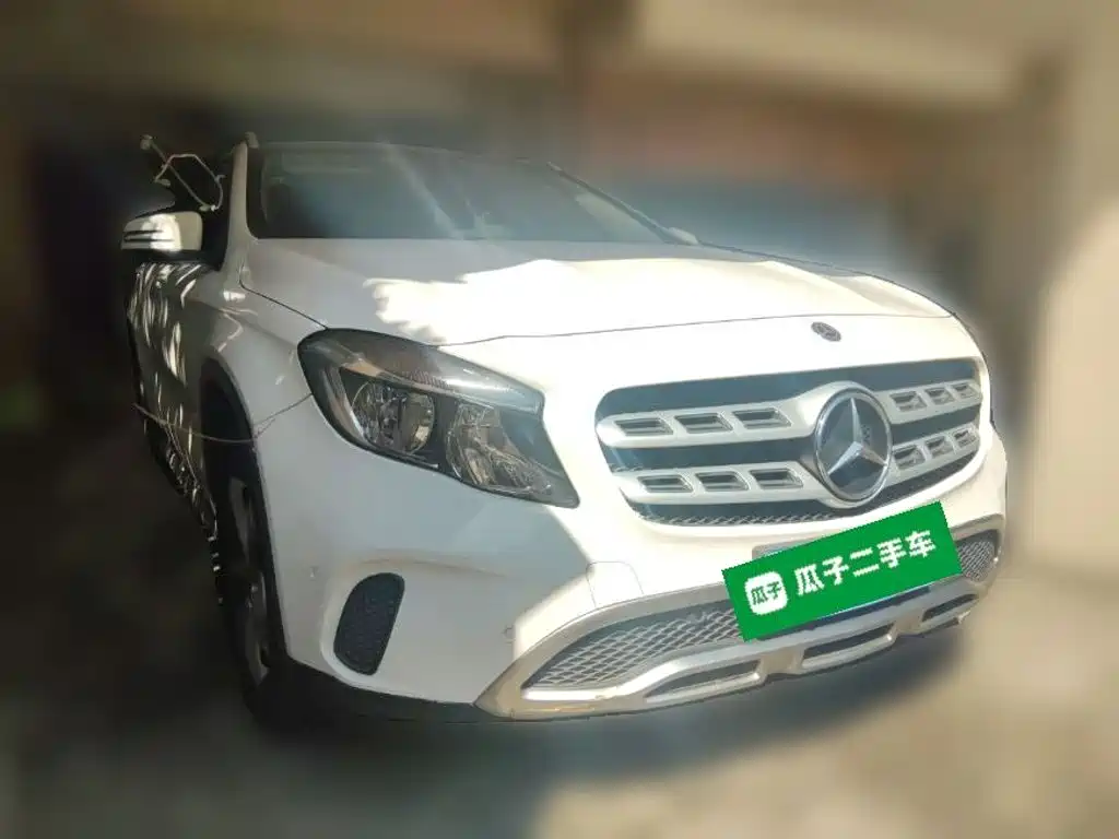 Mercedes-Benz GLA — миниатюра 3