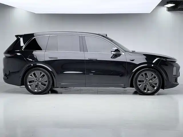 Li Auto Li L8 — миниатюра 7