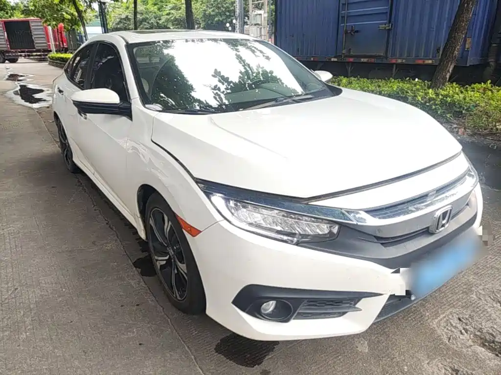 Honda Civic — миниатюра 4