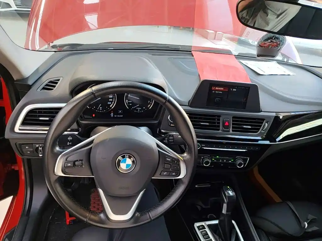 BMW 1 Series — миниатюра 10