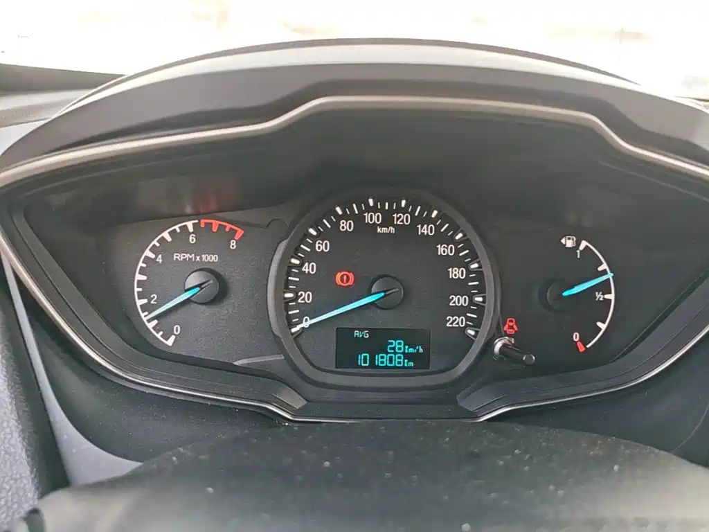 Ford Escort — миниатюра 12