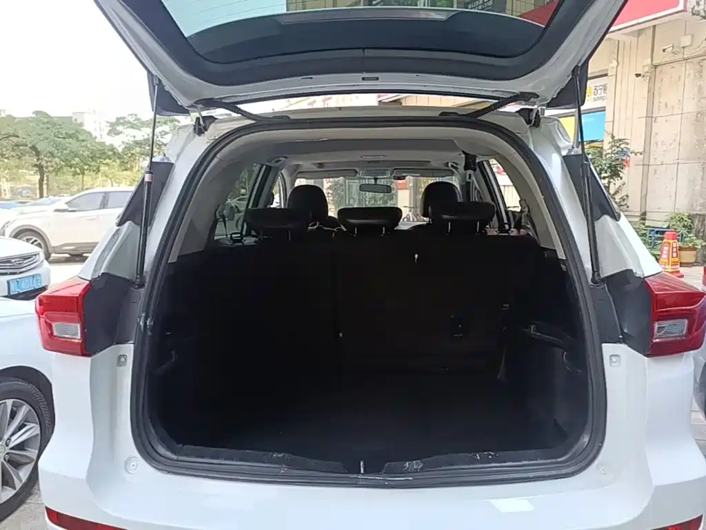 Haval M6 — миниатюра 19