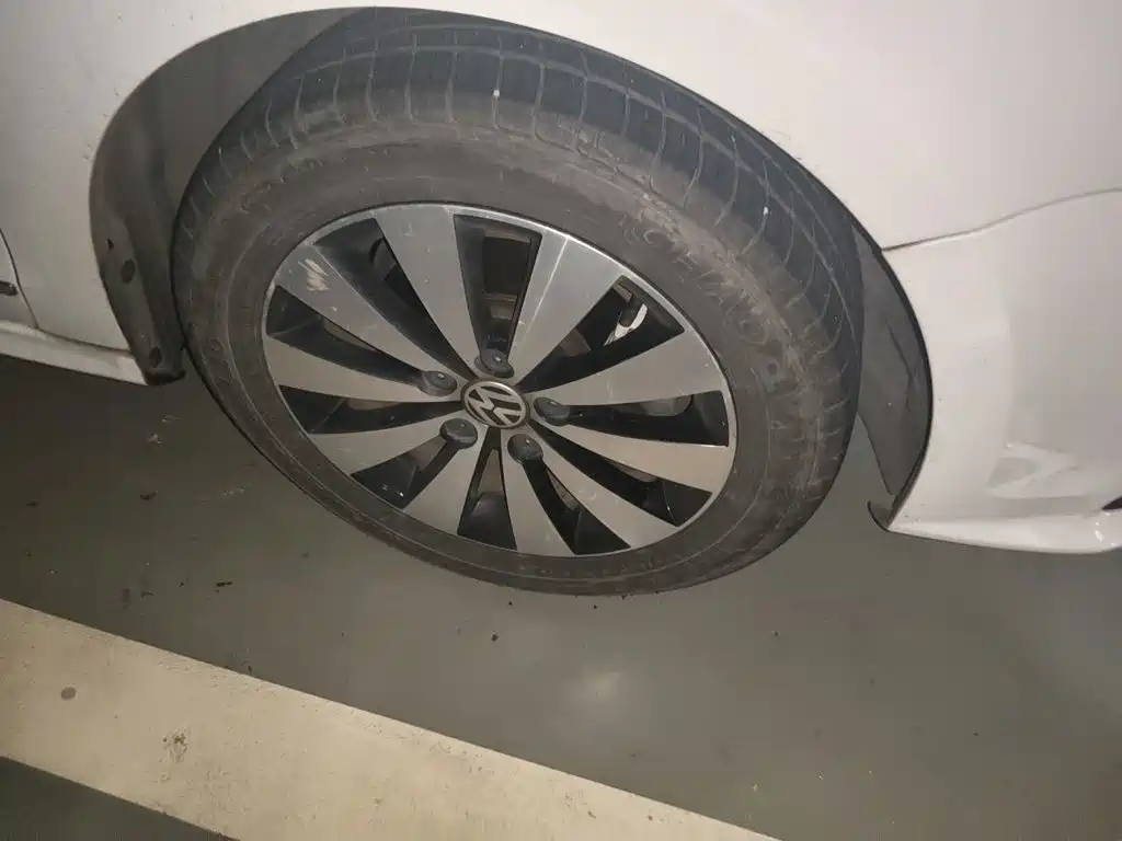 Volkswagen Sagitar — миниатюра 8