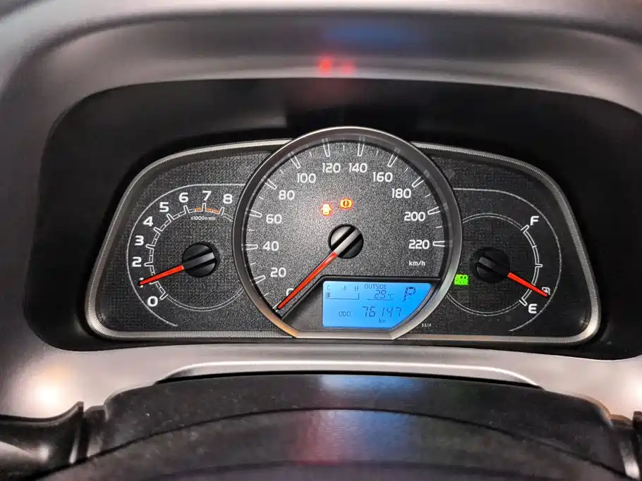 Toyota RAV4 — миниатюра 14