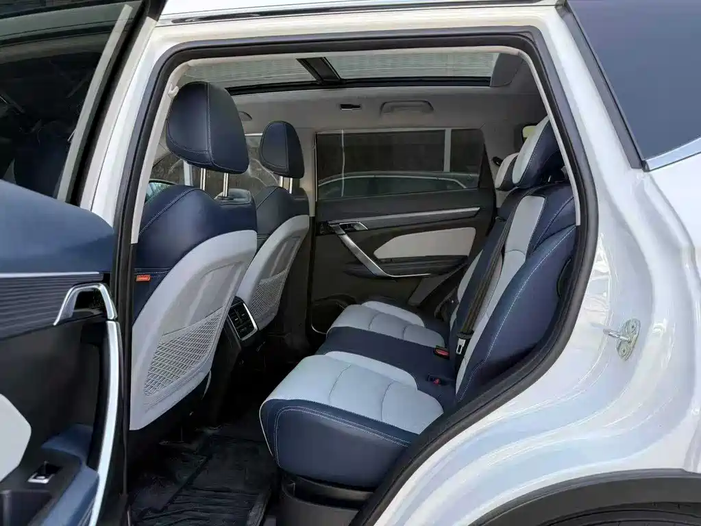 GEELY AUTOMOBILE BOYUE