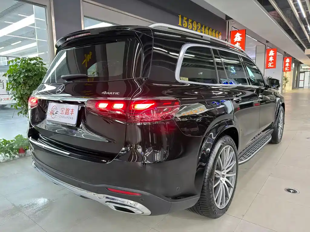 Mercedes-Benz GLS — миниатюра 20