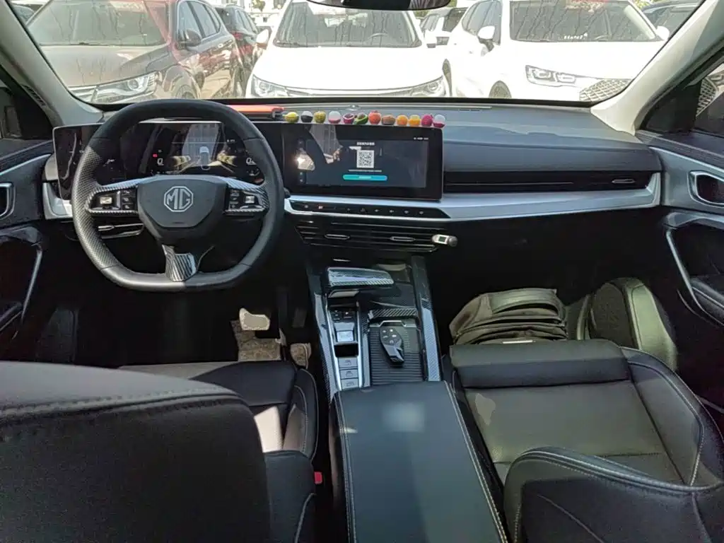 MG MG ONE — миниатюра 10
