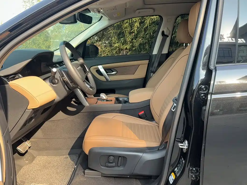 Land Rover Discovery Sport — миниатюра 8