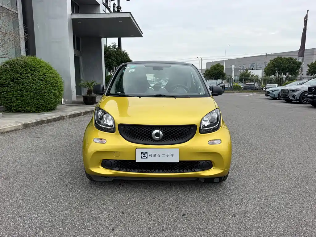 smart Smart Fortwo — миниатюра 2