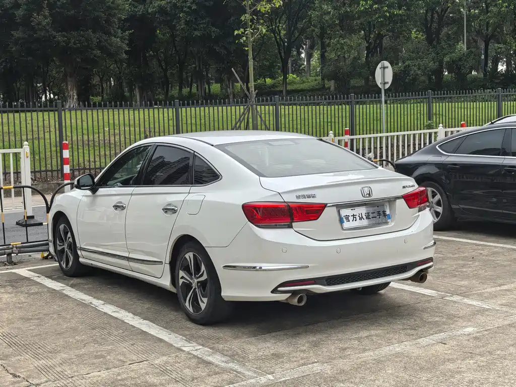 Honda Spirior 2.4L Premium Edition, фото 20