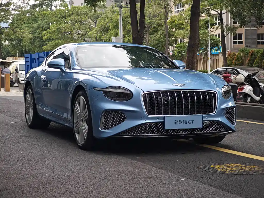 Bentley Continental — миниатюра 3