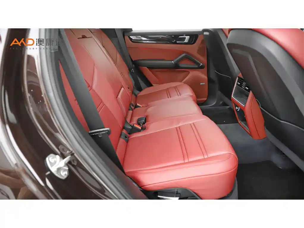Porsche Cayenne Hybrid — миниатюра 8