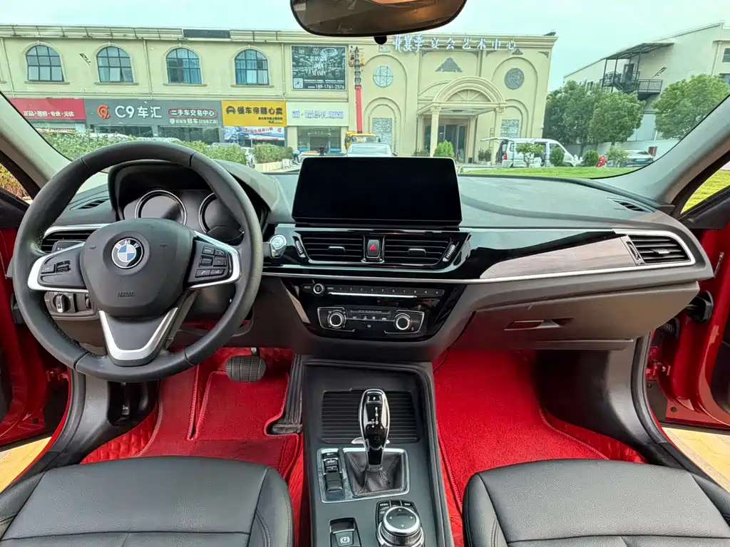 BMW 1 Series — миниатюра 12