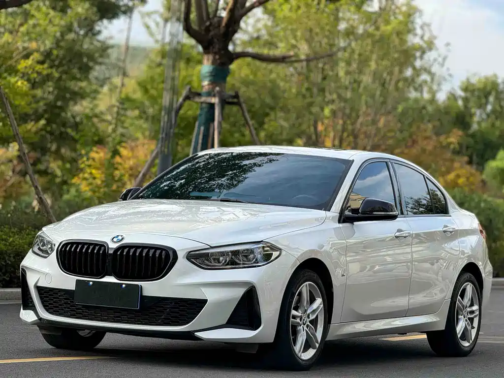 BMW 1 Series 2023