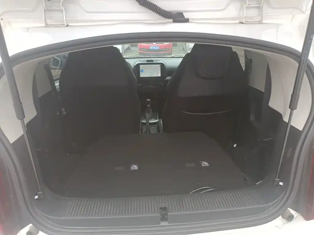 Roewe Clever — миниатюра 19