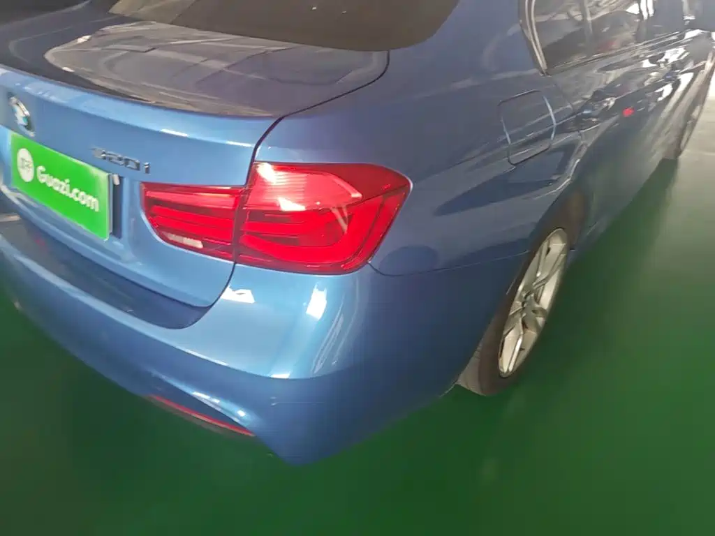 BMW 3 Series — миниатюра 8