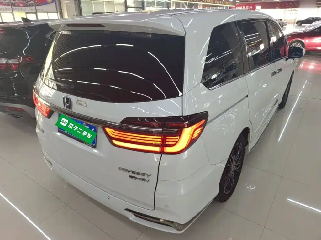 Honda Odyssey — миниатюра 7
