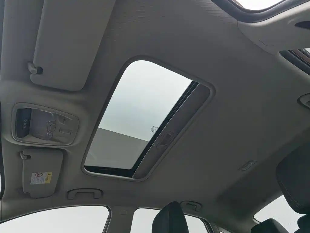 Buick Verano — миниатюра 14