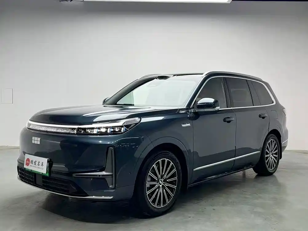 Geely Galaxy M9