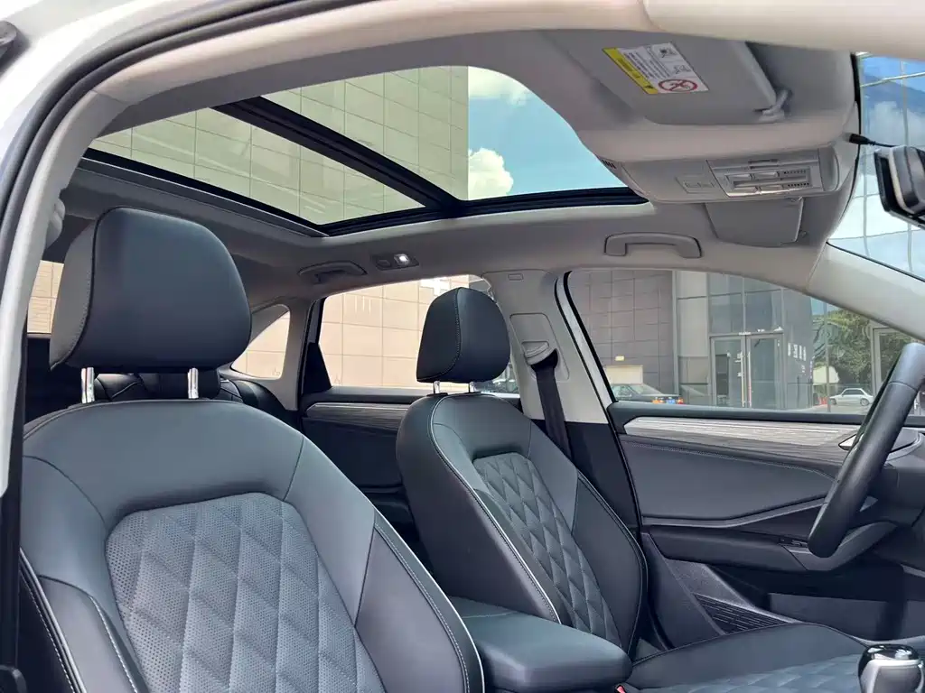 Volkswagen Sagitar — миниатюра 18