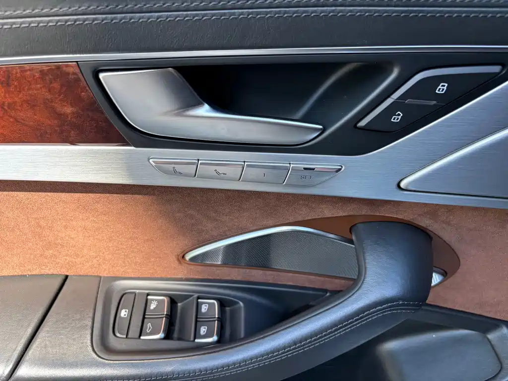 Audi A8 — миниатюра 19