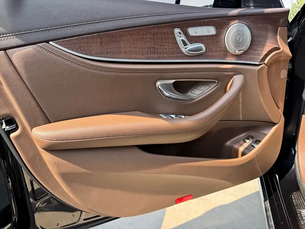 Mercedes-Benz E-Class New Energy — миниатюра 7