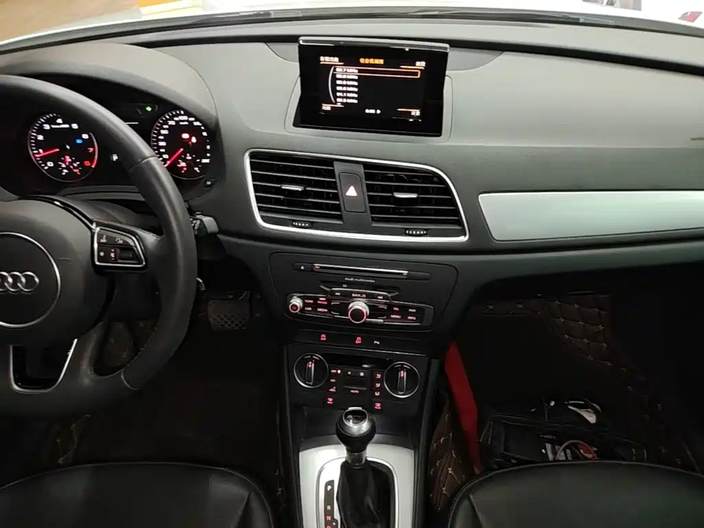 Audi Q3 — миниатюра 13