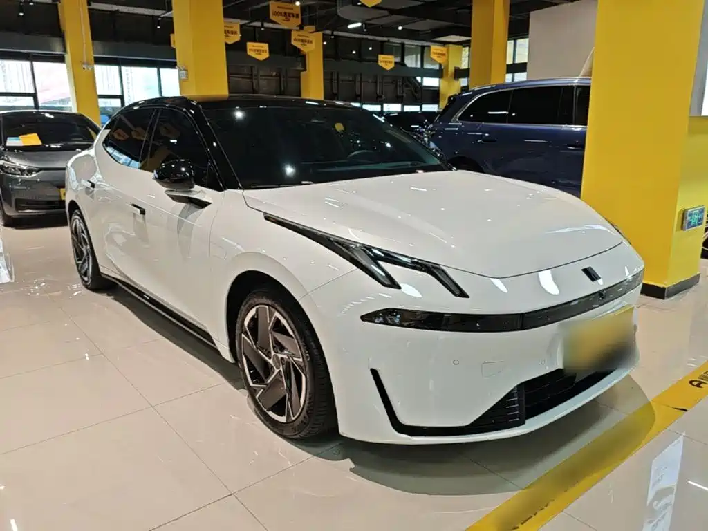 Lynk & Co 07 EM-P — миниатюра 4